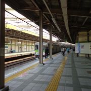 江東区と江戸川区の境にある駅