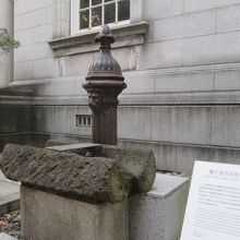 中庭には、横浜水道の「獅子頭共用栓」もありました