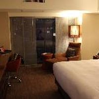 部屋は広くて快適です