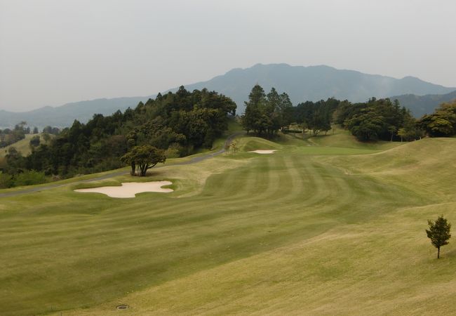 福岡雷山ゴルフ倶楽部