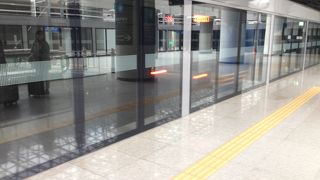 到着後は結構歩きます