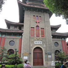 世界的にもめずらしいといわれる中国風の教会「鴻徳堂
