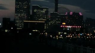 山下公園から見たビル街です。