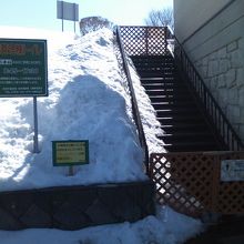 トイレは冬季閉鎖となりますのでご注意下さい