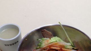 冷麺より牛スープ