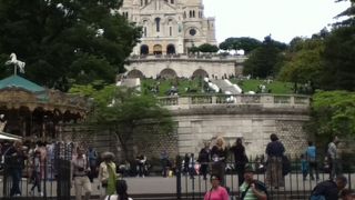 パリの浅草寺？