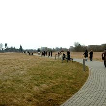 歩いて戻る・・