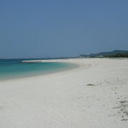 浜比嘉島西部にあるビーチ