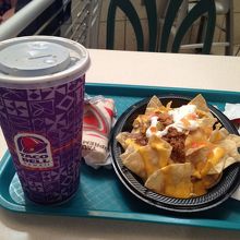 チップスも美味しい