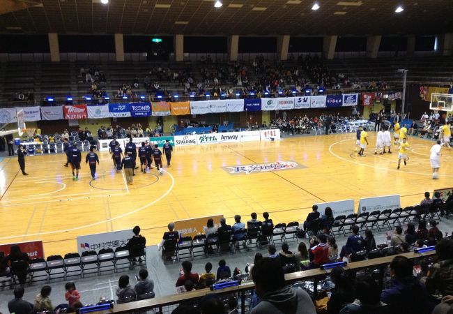 福岡市九電記念体育館  薬院