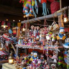 あちこちにドナルドの飾りが