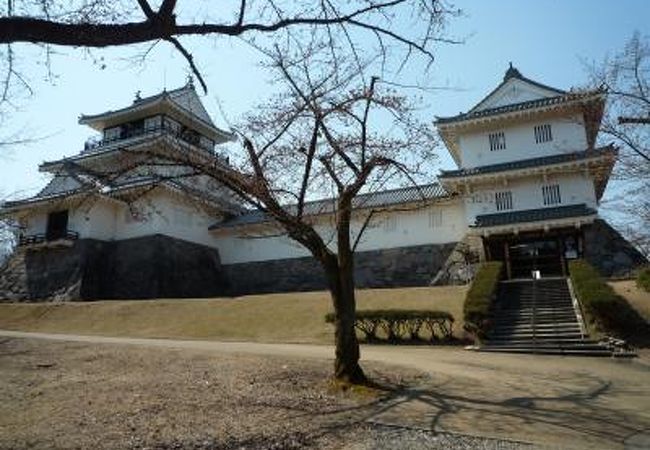 古くから、市民の憩いの公園です♪