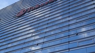 横浜駅前です。