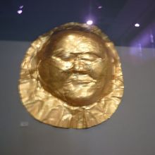 黄金のマスクは他にもありました