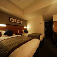 シンプルかつ清潔なツインルーム