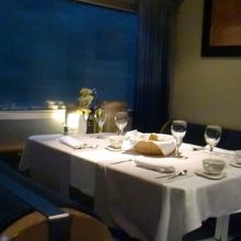 夜明けを見ながら、朝食を。