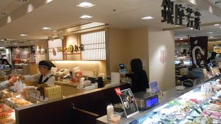 お馴染みの肉厚トンカツ