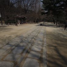 きれいに掃除されていて静かで落ち着いた雰囲気