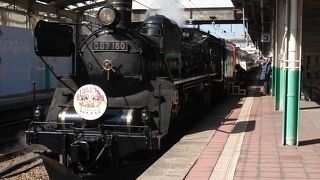 蒸気機関車、鉄ちゃんでなくてもわくわく。