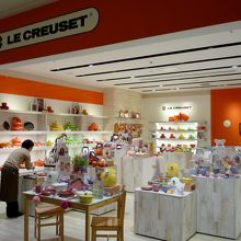 ル・クルーゼの専門店
