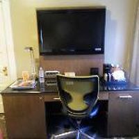 部屋はシンプル