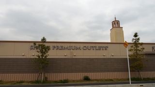 比較的空いているが店舗数は少ない