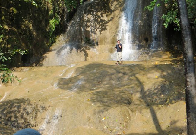 緑が多く水のせせらぎが心地良い公園