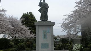 地域の誇りとして建てられたのですね。