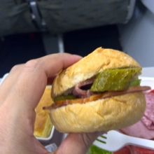 シェムリアップ→ハノイの食事