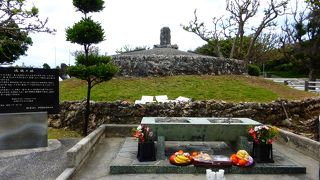 沖縄戦線後の最初の慰霊塔。