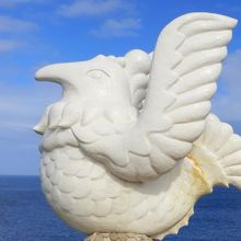 沖縄　与論島友好の碑