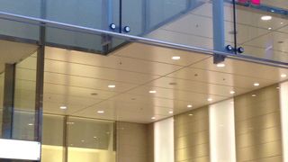 駅から一番近い喫煙所