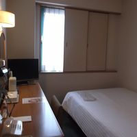 カーテンでなくふすま