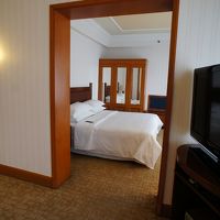 リビングの奥に寝室があります