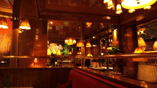 ピカソ等が常連だったお店