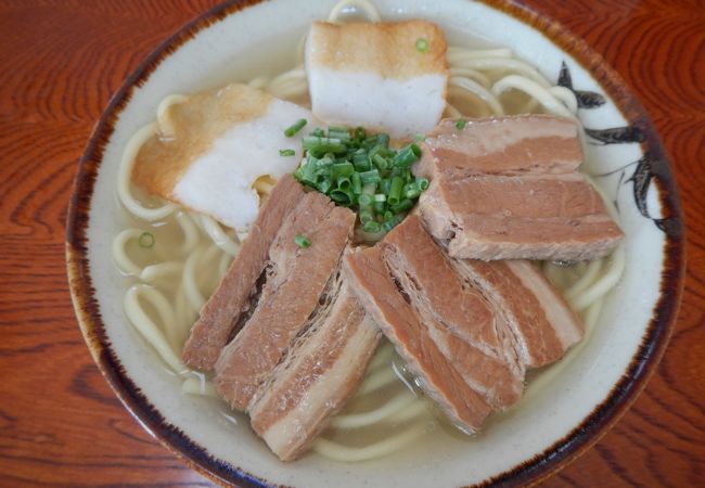 三枚肉そば　600円