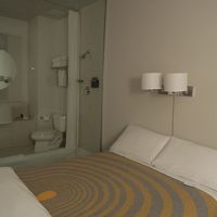 シャワーブース丸見え。。。