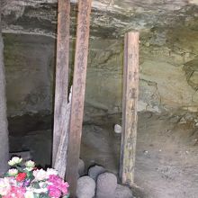 お墓ですから石塔類・塔婆、心ある方のお供え等等