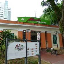 こちらが正面入り口です。