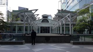 素通りしてしまいそうですが