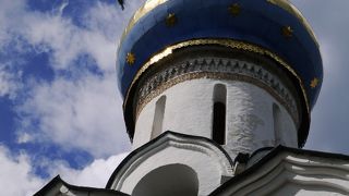 訪問の価値あり「トロイチツェ・セルギエフ大修道院」