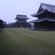 巨大な禅寺