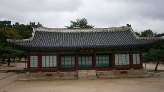 イ・サンの生まれた宮殿！