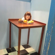 ホントの人間、トリック写真ですね