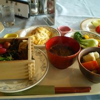 朝食は野菜がおいしいです。