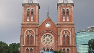 ベトナムにもこんなに素晴らしい教会があるとは