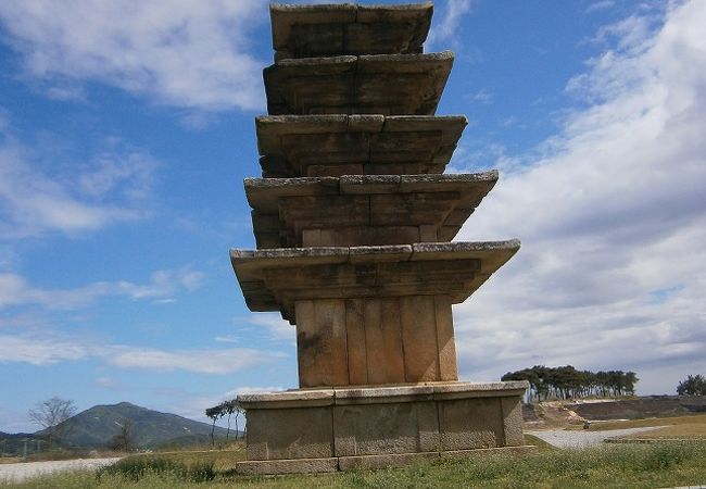 王宮里寺址五層石塔