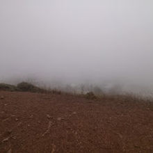 山頂からの景色　何も見えず！