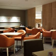 サクララウンジ内のファーストクラス優先スペース