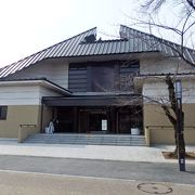 犬山城と城下町をつなぐ施設、城とまちミュージアム犬山市文化史料館